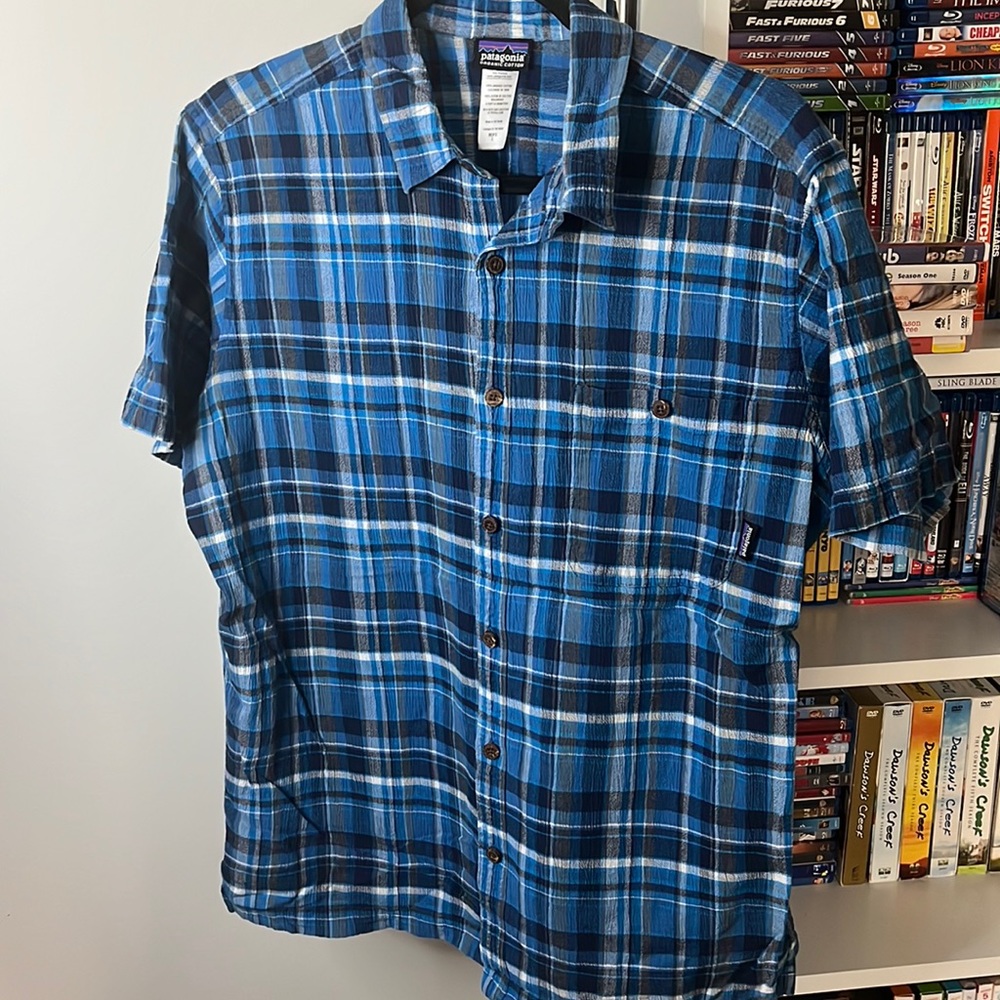 Used Large Patagonia Buttons Down shirt
